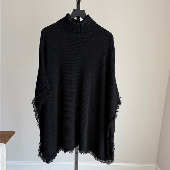 525 America Sweaters - 525 American knit poncho with fringe